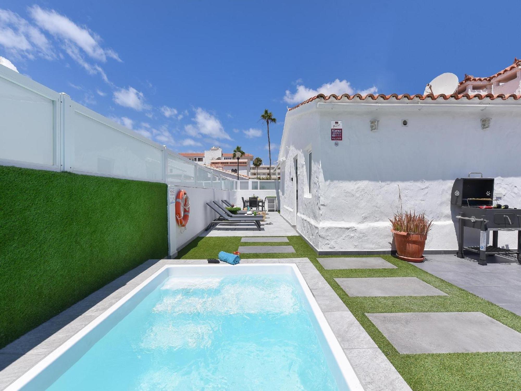 Ingles Stunning Tranquil Retreat Wonderful With A Private Pool Shared Pool Terrace With Dining Seating Area Proximity To, Villa *